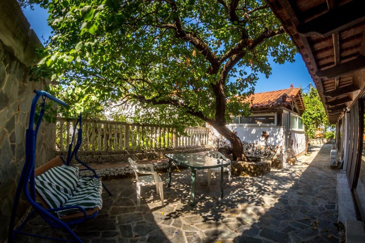 Velendzas Holidays Alykanas  Exteriör bild
